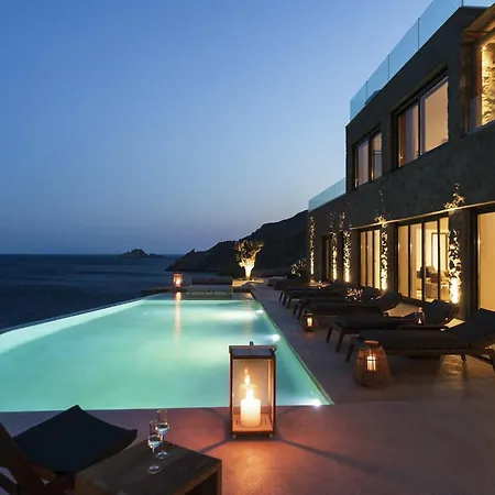 Vila Waterfront With Private Pool Agios Ioannis Diakoftis